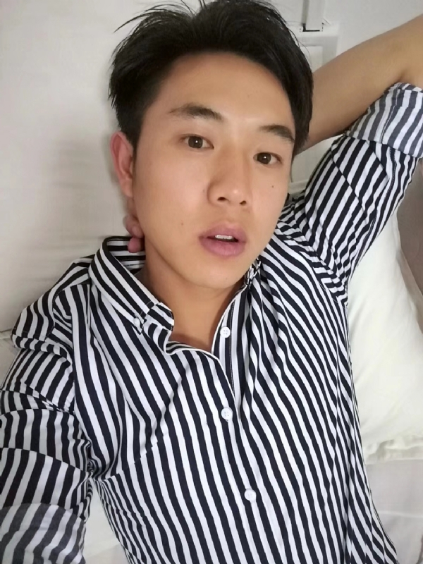 小雷的第二张照片--黔西残疾人相亲网